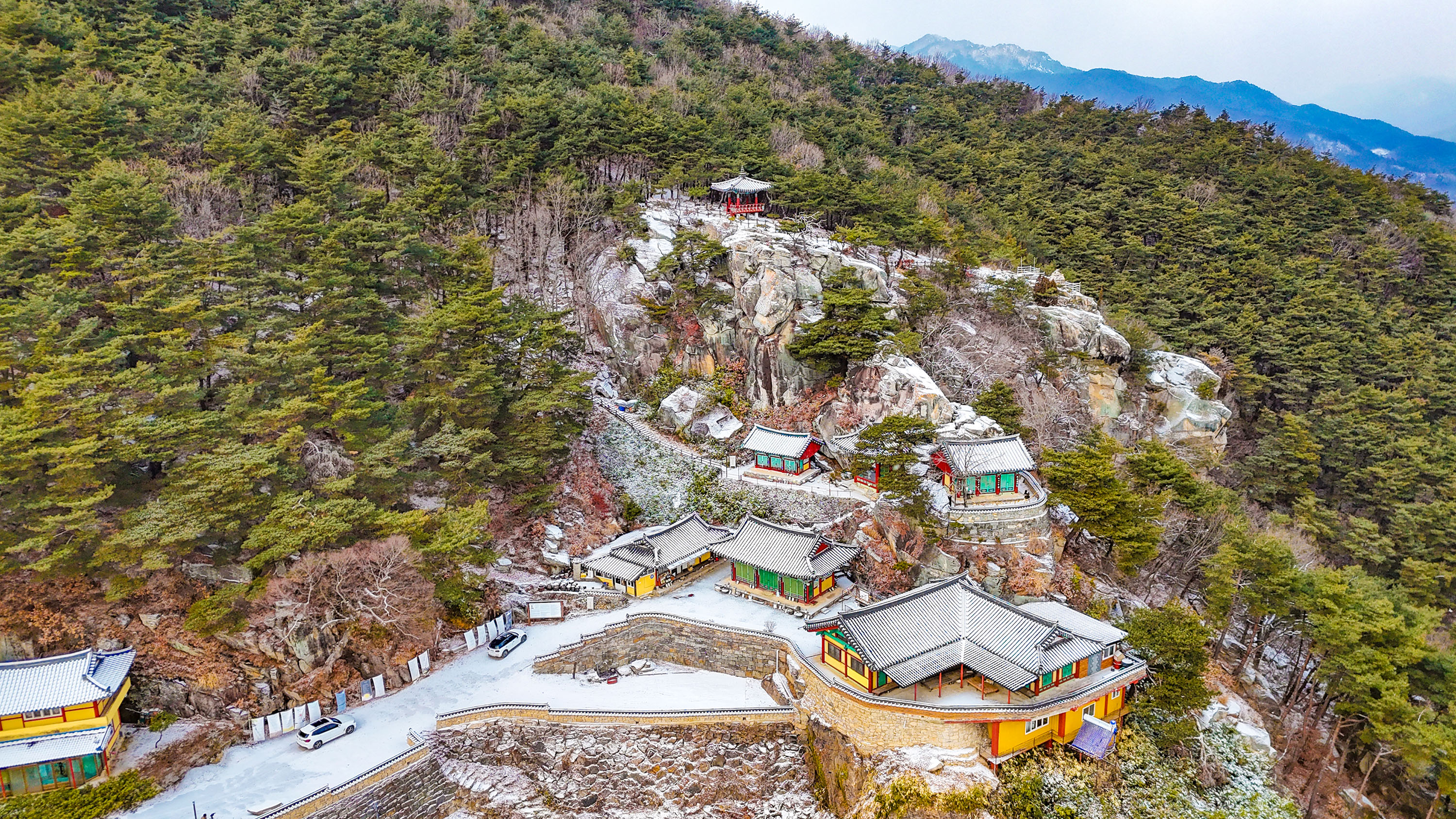 늦겨울 정취 담은 산청 정취암 이미지