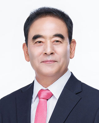 산청군의회 김재철 산업건설위원장 사진